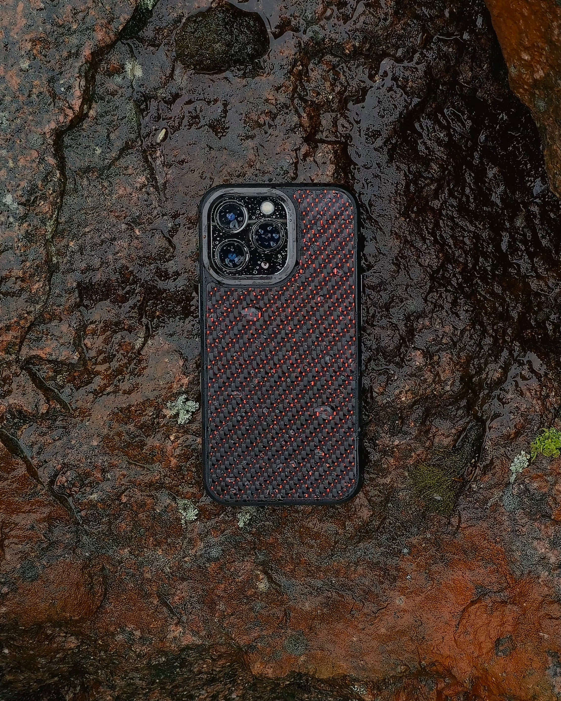 Carbon Fiber Case Red