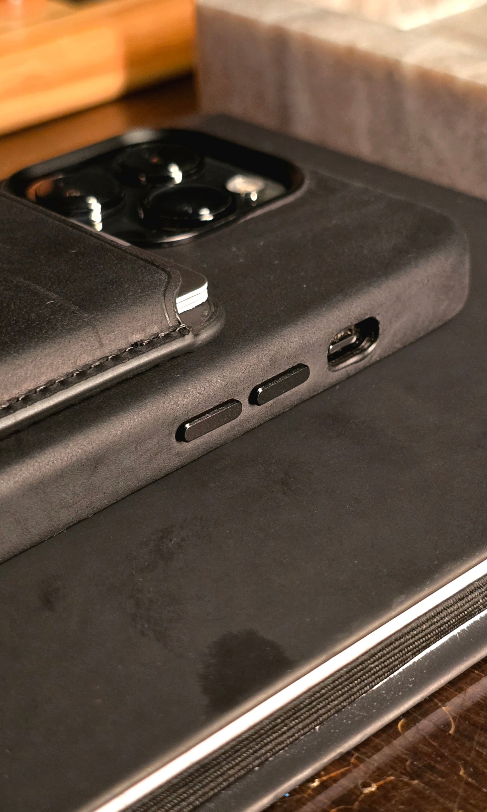 Minimalist Leather Case - Magsafe