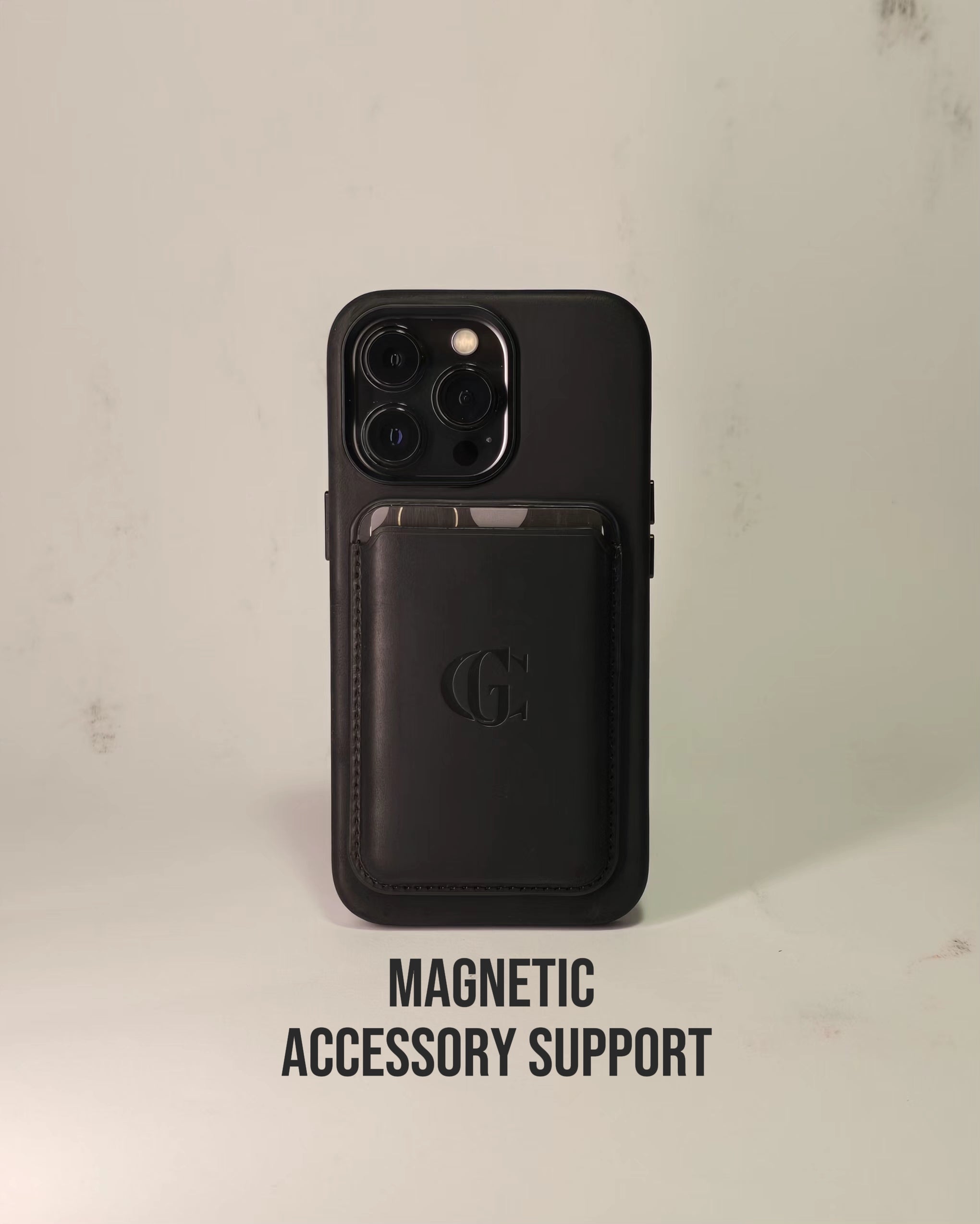 Minimalistinen Nahkakuori – Musta