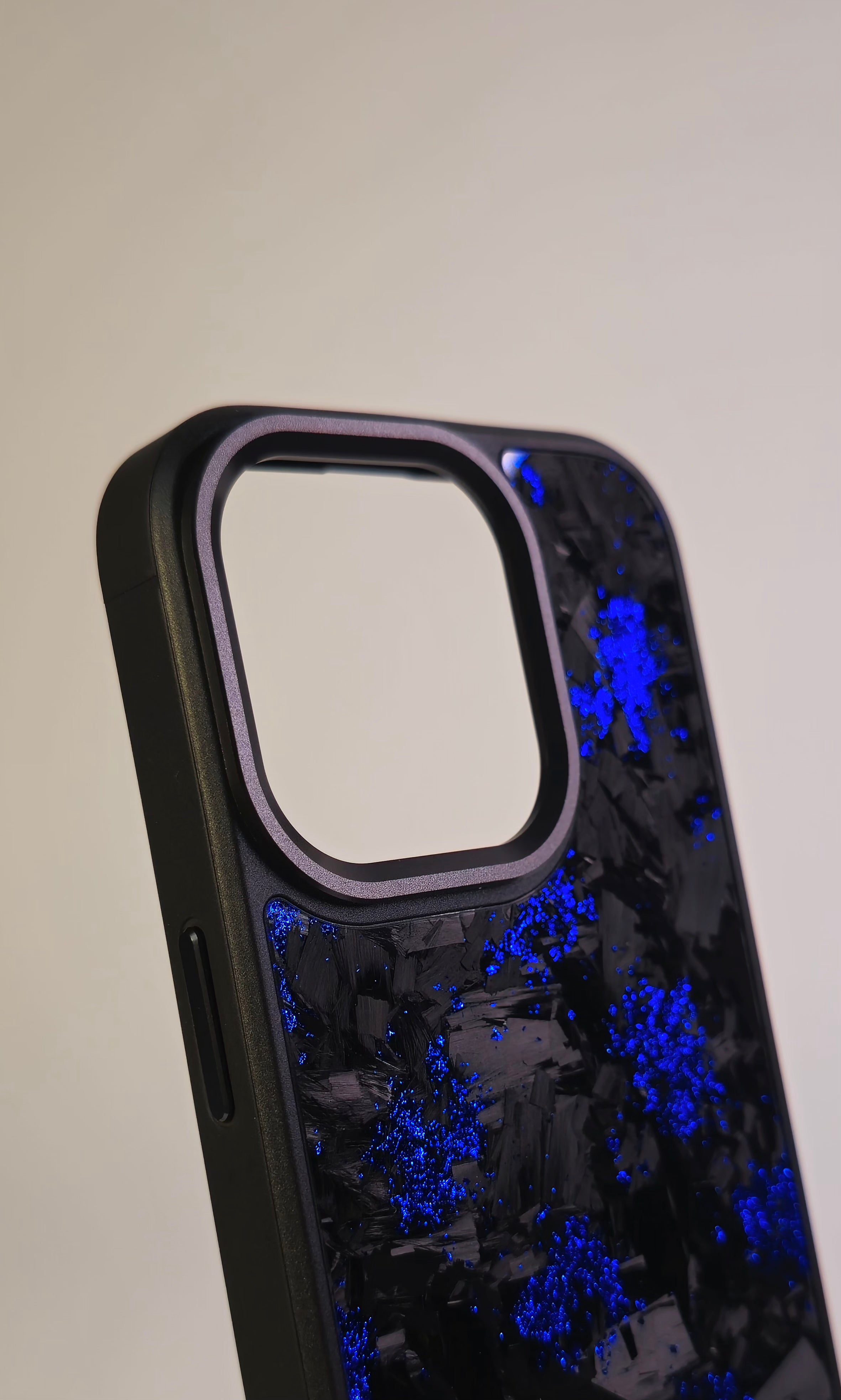 Forged Carbon Blue