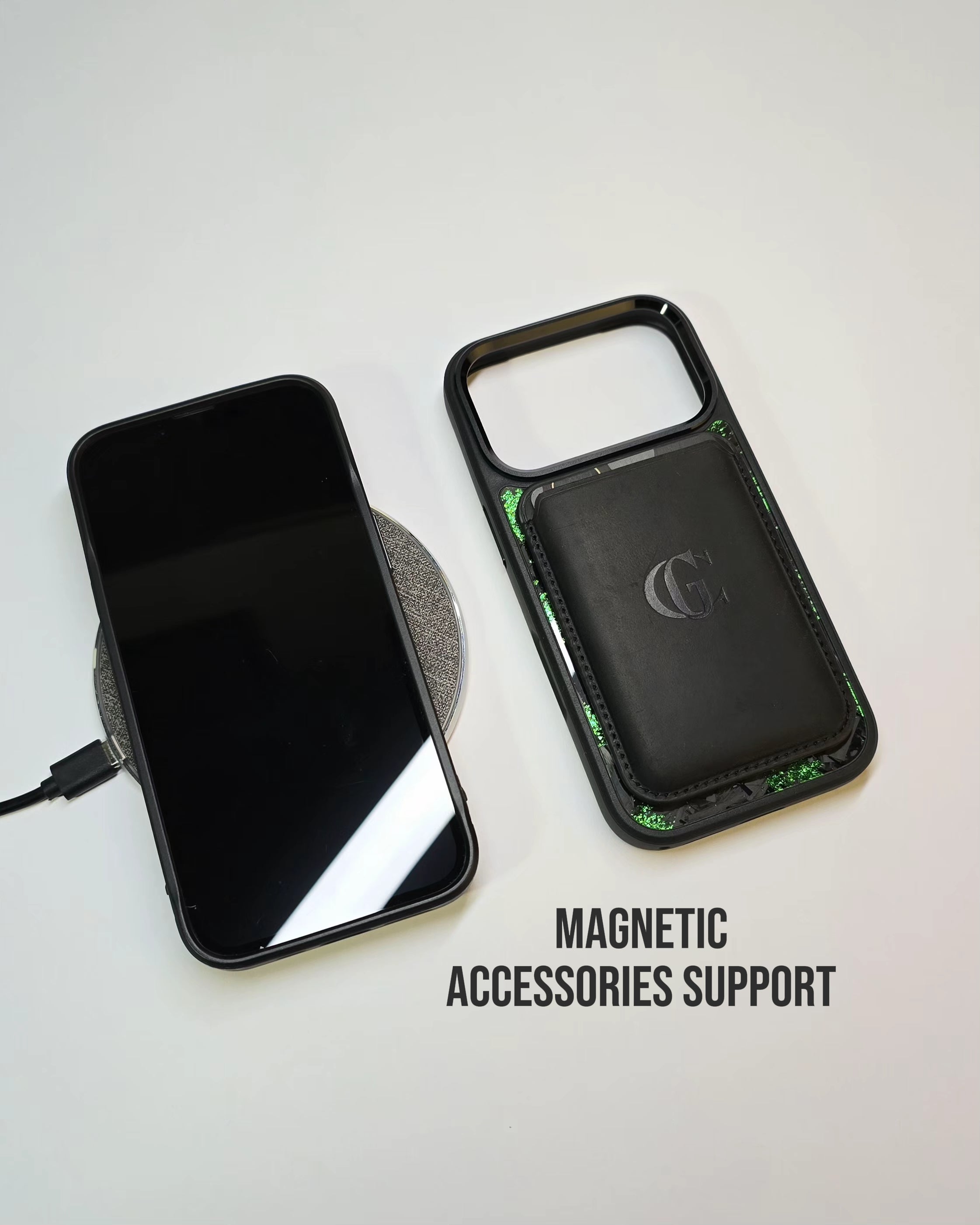 17 Forged Carbon Case Green