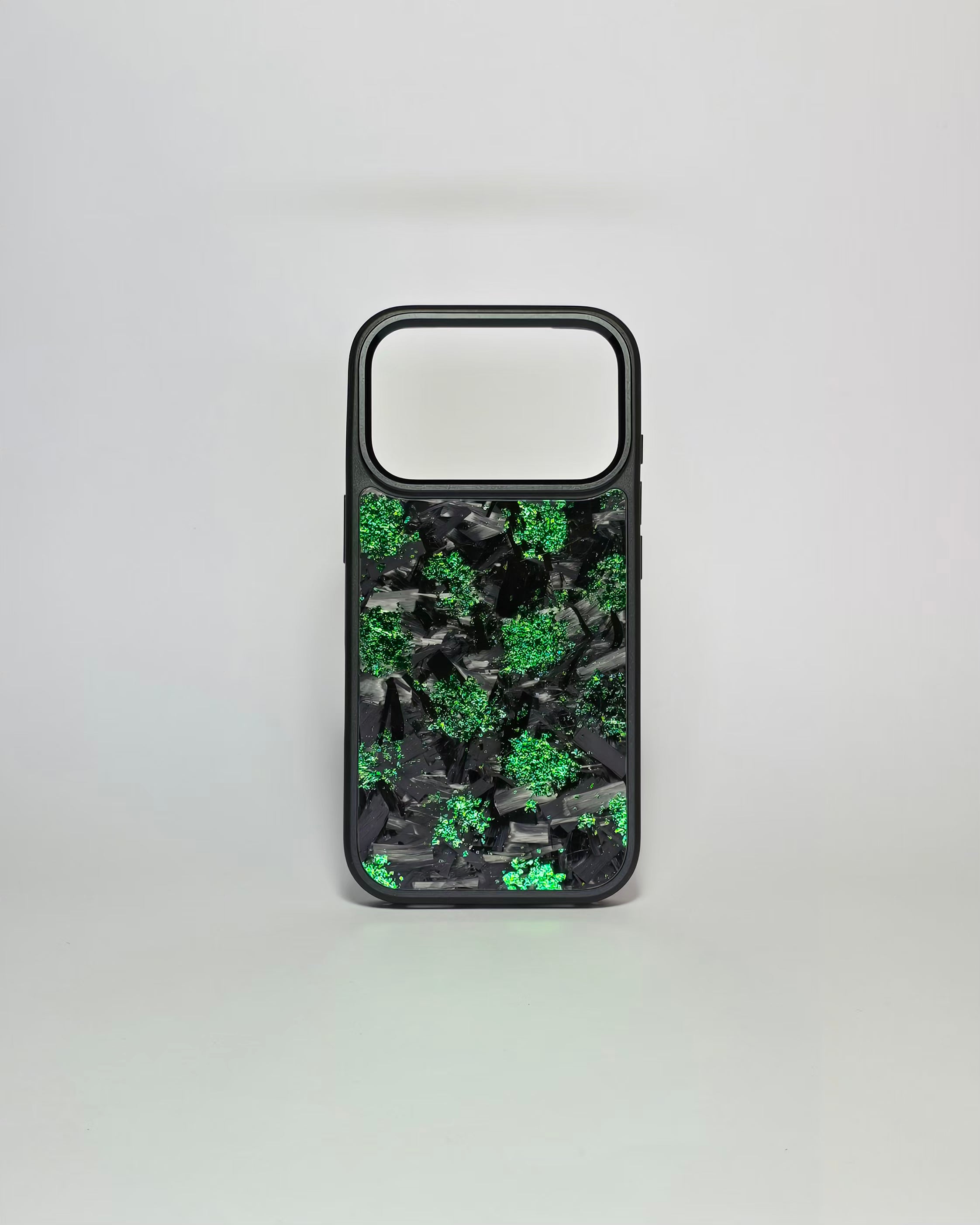 17 Forged Carbon Case Green