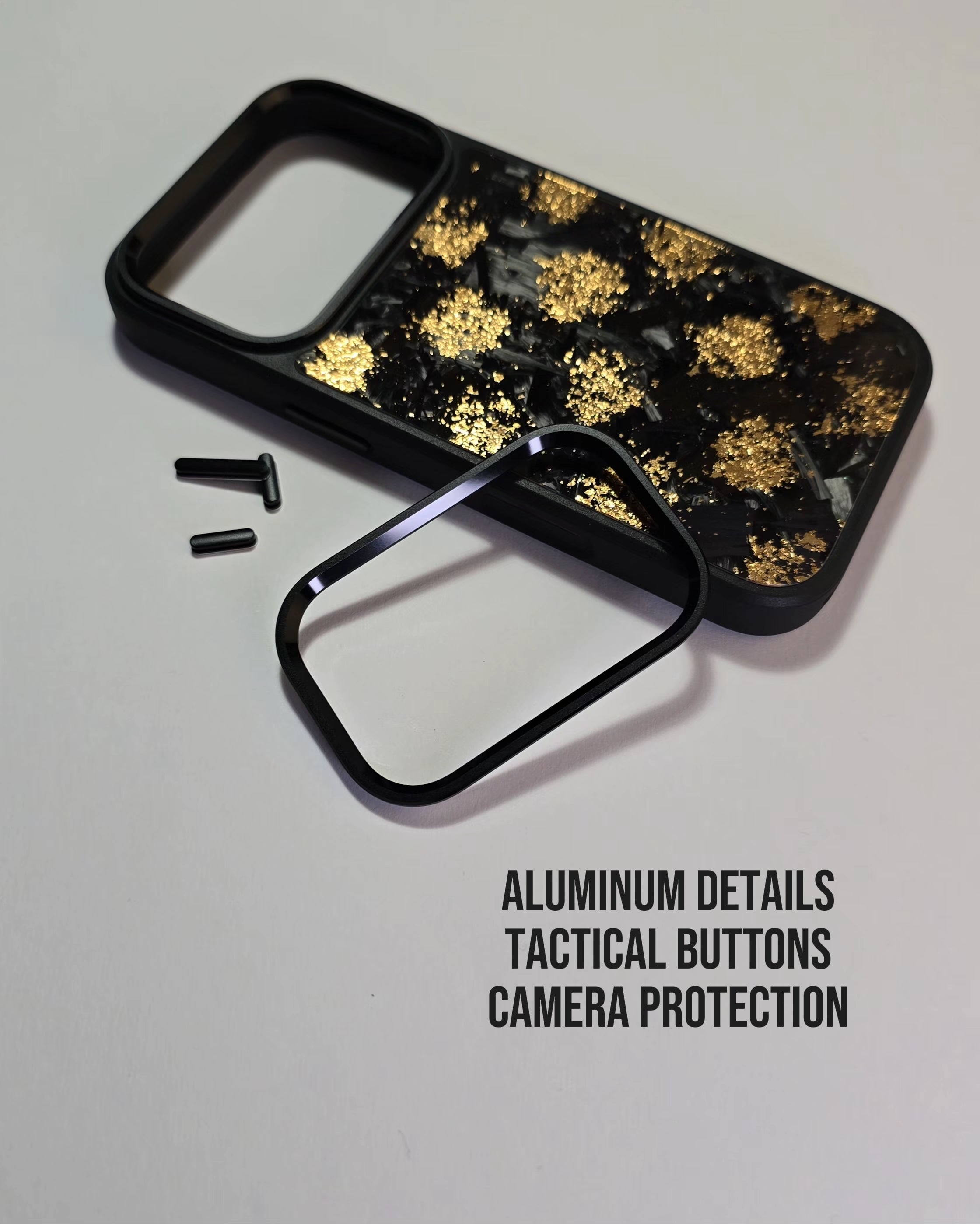 17 Forged Carbon Case Gold
